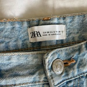 ZARA STRAIGHT WIDE LEG JEANS